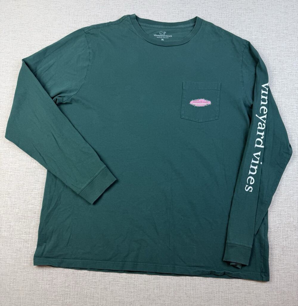 Vineyard Vines Christmas Lights Shirt Men’s XL Green Long Sleeve Pocket Tee